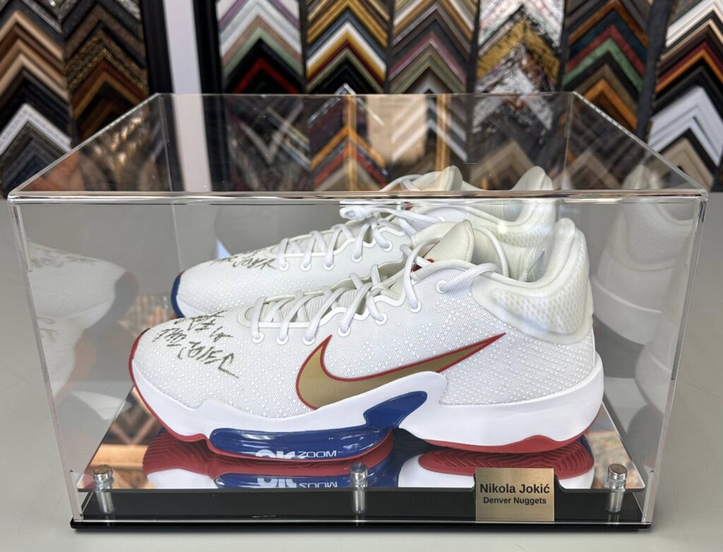 Custom Display Cases for Memorabilia 